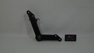SOPORTE IZQUIERDO MOTOR SUZUKI V-STROM 650 04-07